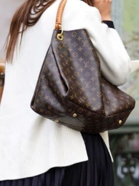 Louis Vuitton Artsy MM Shoulder Bag Monogram Canvas Brown Braided Handle